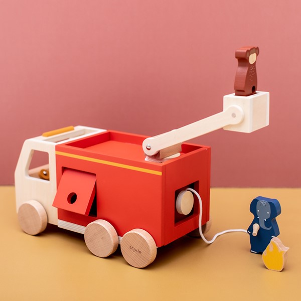 Foto van speelgoed 07_Houten brandweerwagen_Trixie 226.jpg